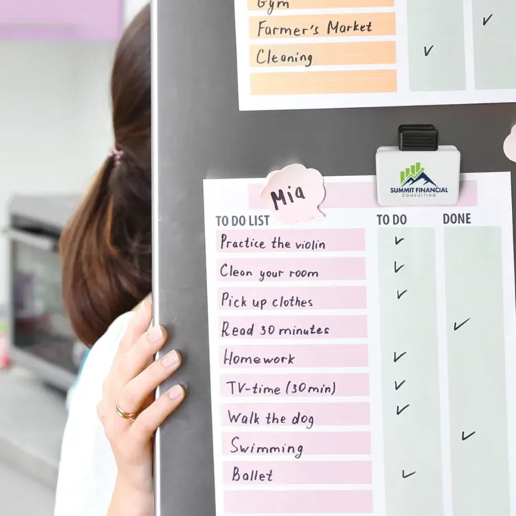 Crest Magnetic Clip - Lifestyle