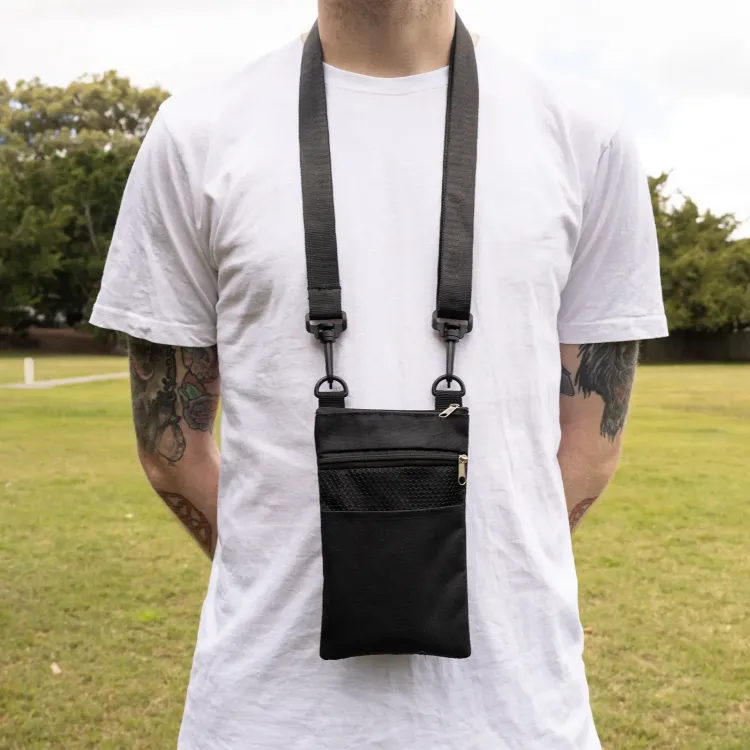 Wallaby Neck Pouch - Lifestyle 1
