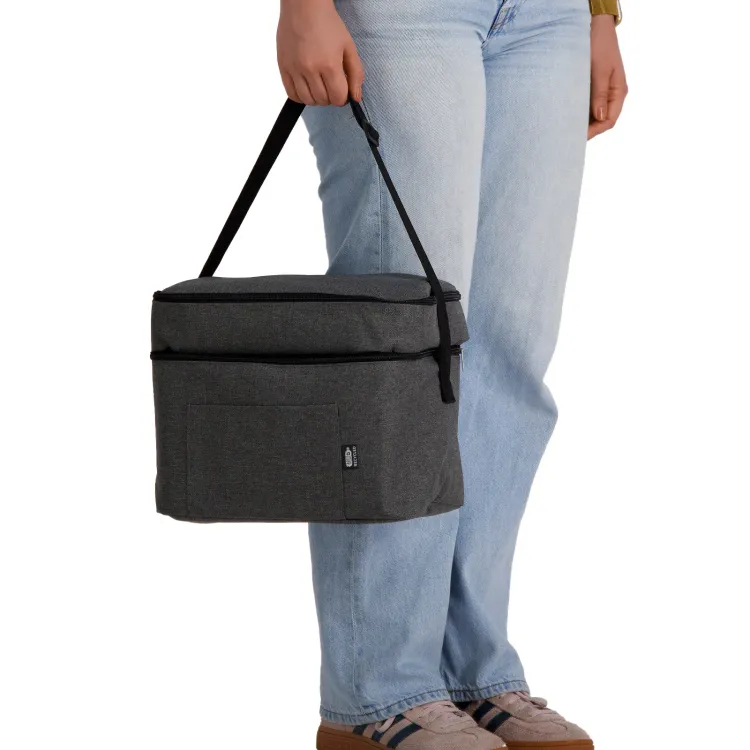 Everest Duo Cooler Bag - Lifestyle 2