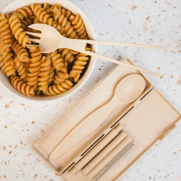 Ramen Cutlery Set - Lifestyle 2