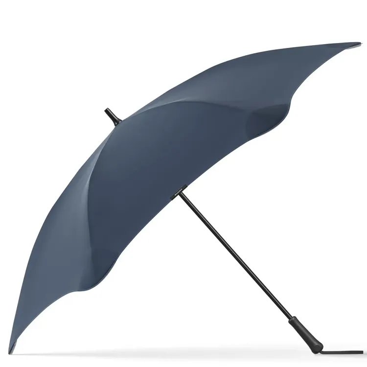 Side view of BLUNT Exec umbrella in midnight navy showing curved canopy and handle