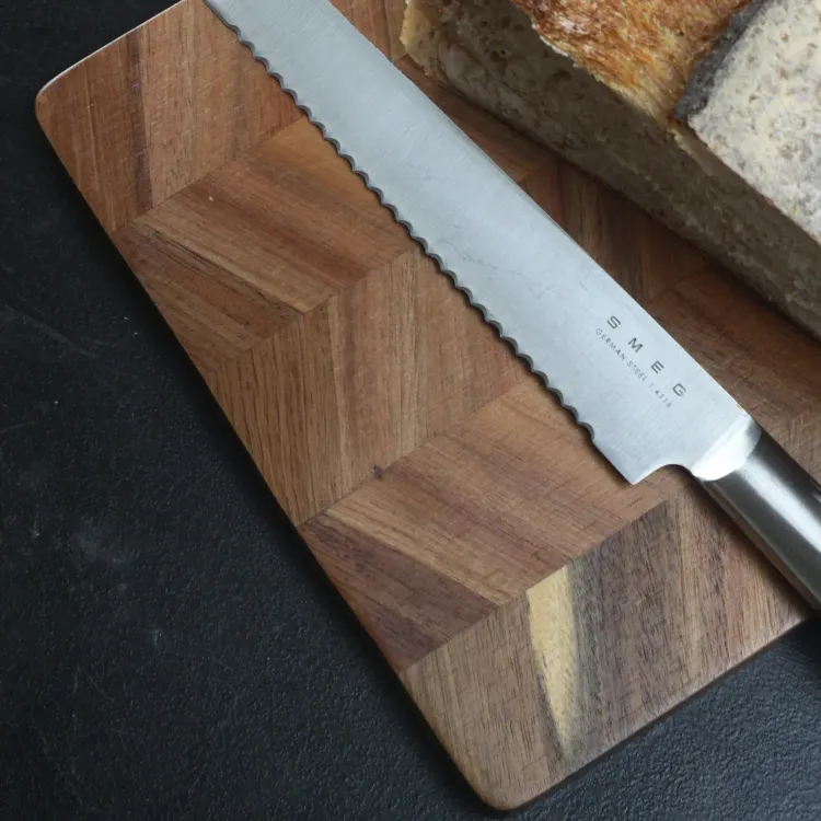Keepsake Chopping Board — Feature