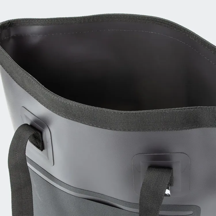 Frontier Bucket Bag — Inside