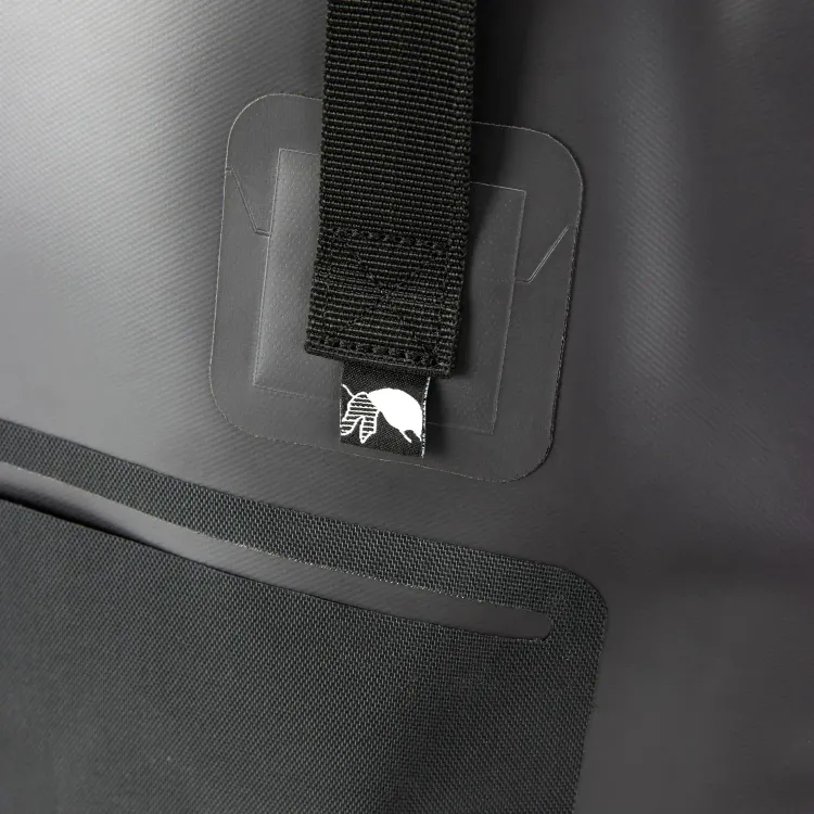 Frontier Bucket Bag — Detail