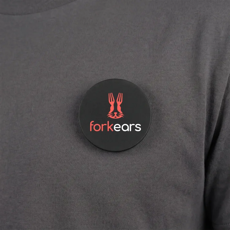 Multi-Functional Magnetic Badge — Feature