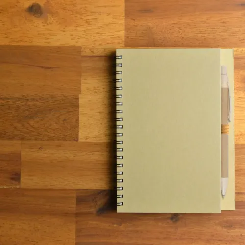 Savannah Notebook / Eco Matador Pen - Closed