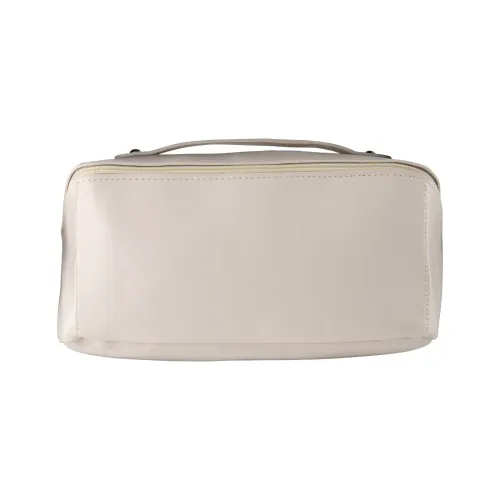 Verona Essentials Bag - Front